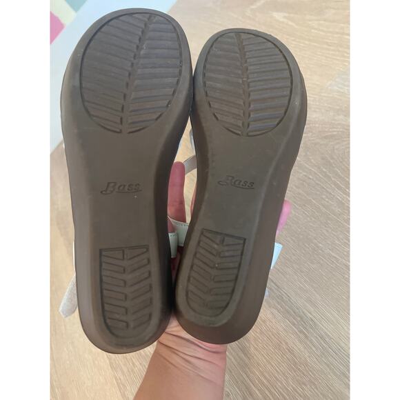 BASS SUNJUNS MARTHA WEDGE SANDALS White Strappy Size 9.5 - Picture 5 of 6